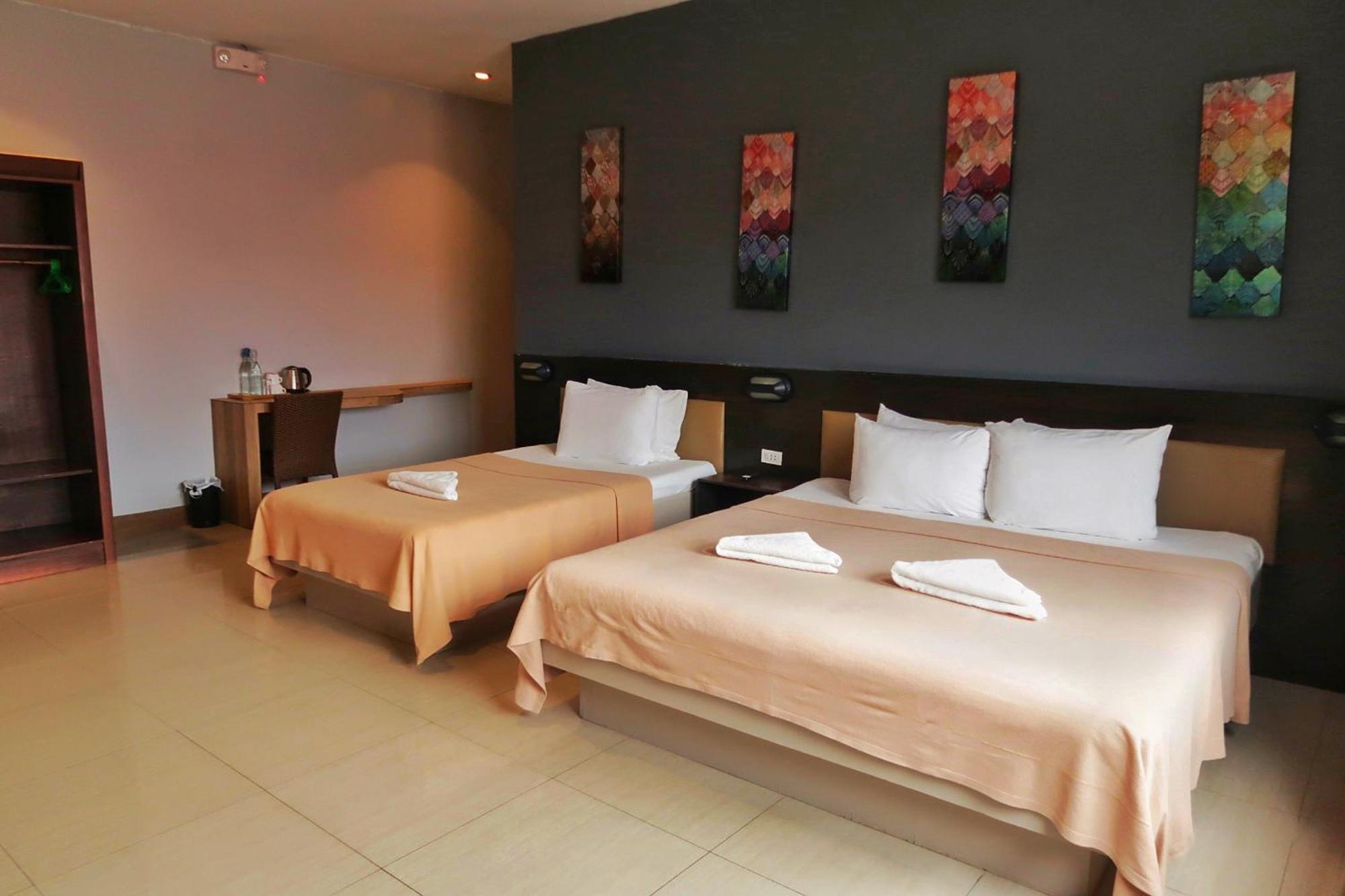 Leux Alona 2* Panglao