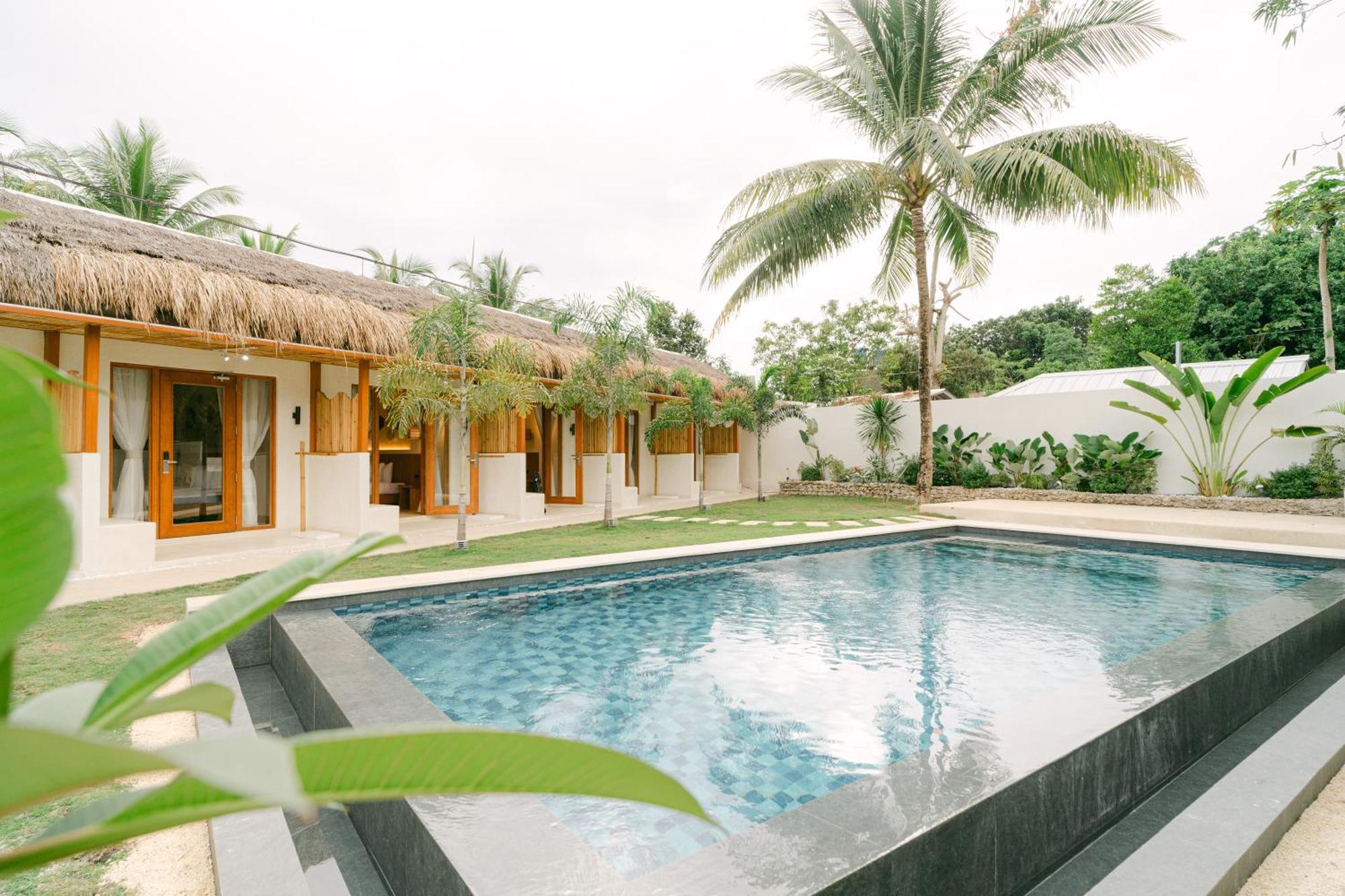 Leux Alona Panglao