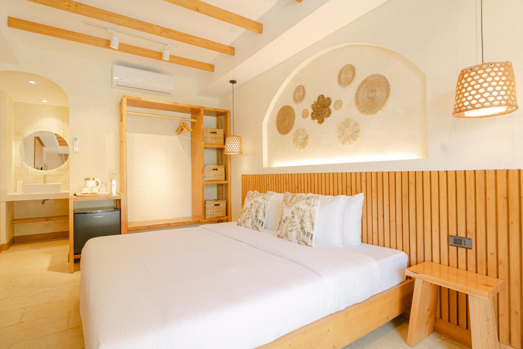 Leux Alona Inn Panglao