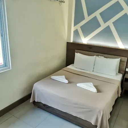 Leux Hotel Alona Panglao Island Exterior photo