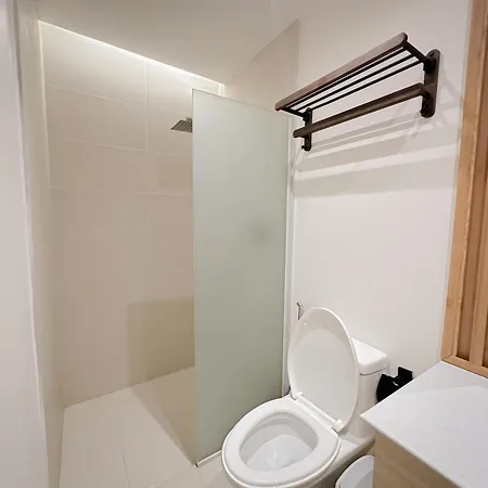 Leux Hotel Alona Panglao Island Exterior photo